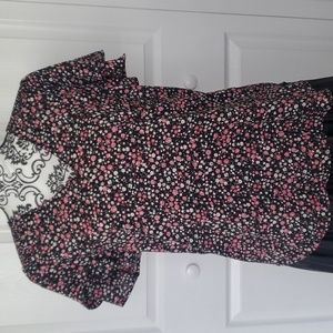 PLEIONE Black Pink Floral V Neck Blouse